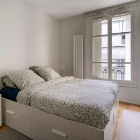 Airy And Stylish 1bd Flat Ile Saint-louis Appartement