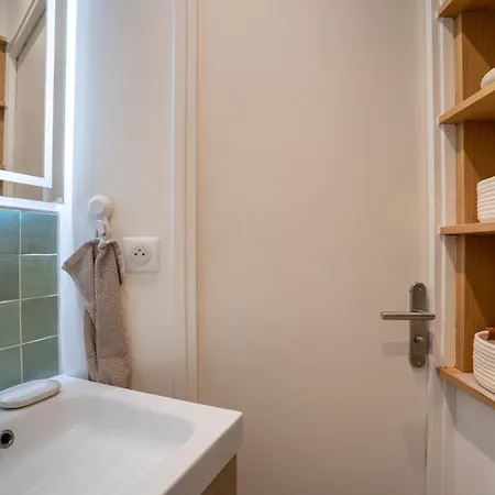 Airy And Stylish 1bd Flat Ile Saint-louis פריז