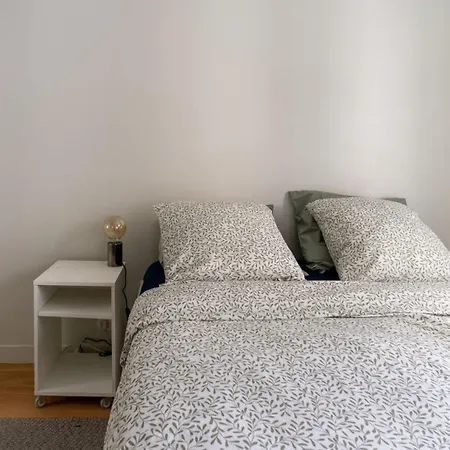 Airy And Stylish 1bd Flat Ile Saint-louis